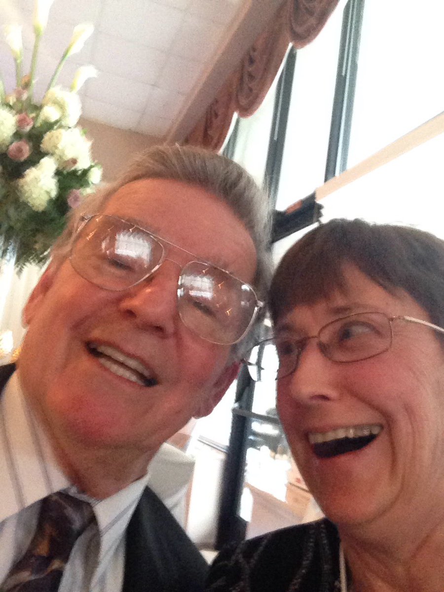 jamlady's tweet image. #Kastinwedding love the newlyweds!