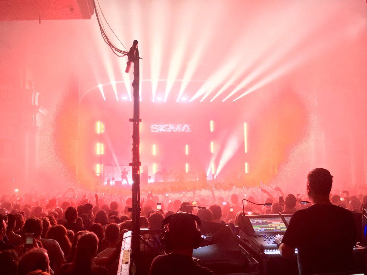 LeeFulmer's tweet photo. Awesome end to @sigmahq's tour, lifting the roof @O2academybrix! Thanks for the signed copy of Life lads! #SigmaLDN https://t.co/S0tChLOH6p