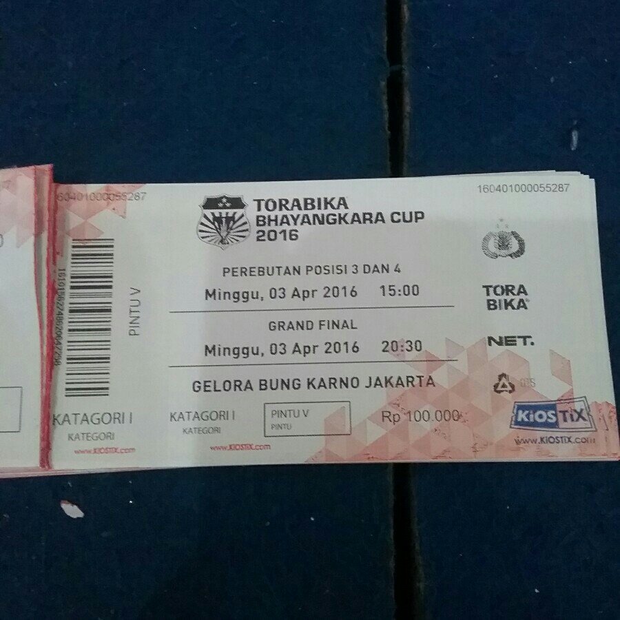 persib's tweet photo. Masih tersedia tiket VIP Barat, VIP Timur, Kategori I, II &amp; III, dan juga Utara di Sulanjana.. mangga #infotiket https://t.co/yVDIEgRQ9g