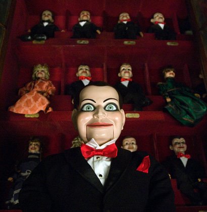 TheFilmsZone's tweet photo. Dead Silence https://t.co/MG4DDSwYdR