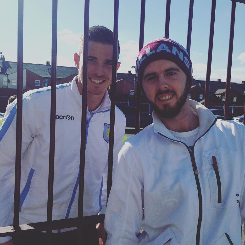 avtv's tweet photo. Myself and Clark today #ciaranclark #avfc #baddefeat #villatillidie #supportingtheirish by phillywhitty92 #AVFC https://t.co/As4QBwaLYG