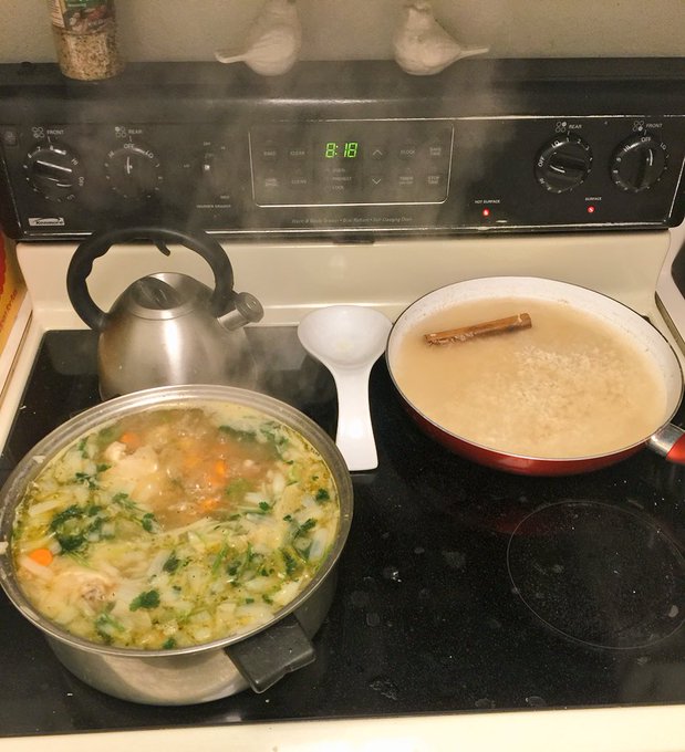 Decided to make some of my childhood favorites for dinner tonight! 😋🍽 #caldodepollo #arrozconleche https://t<a href="/tag/arrozconleche"class="tags"><span>#arrozconleche</span></a><a href="/tag/caldodepollo"class="tags"><span>#caldodepollo</span></a>
