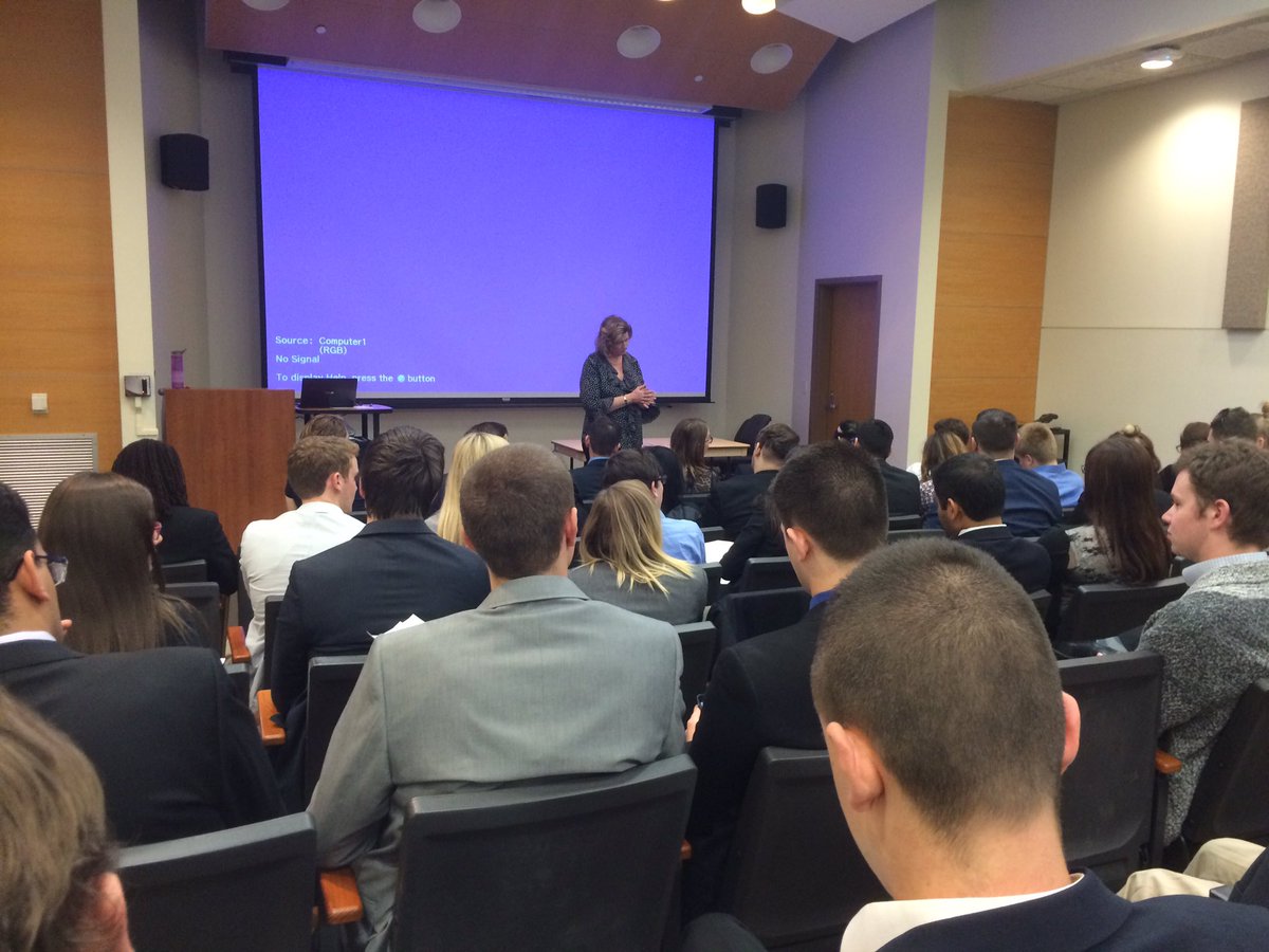 AUYoungDems's tweet photo. Shoutout to @CollegeDemsOhio and @MikeBrillOH and everyone else for an amazing #CDOCon2016 !!! https://t.co/hY7O5kQLcJ