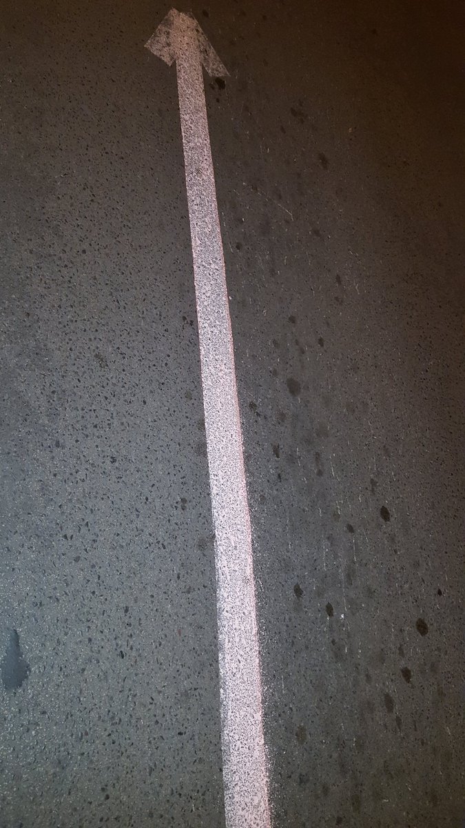 alexaparicioc's tweet photo. La #pink_line ya está ok en Alfafar para acoger a +1.000 participantes q hoy dan inicio al Circuito @run_cancer. https://t.co/I37zn7jSzb