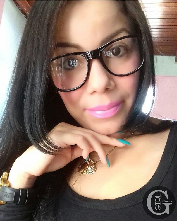 MariannaRommror's tweet photo. 👓👑🔝🔝🔝→ @yeni_secret 👓✌👍
#girlglasses #lenses #glasses #girl #sexyglasses #followme #beautifulglass #likes #atractiv… https://t.co/jNnHcl4QED