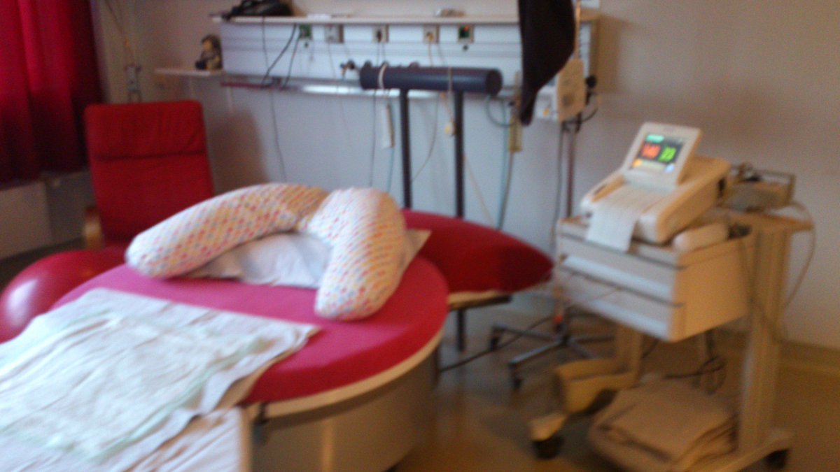erpe's tweet photo. warten auf Nummer zwei https://t.co/9P7zXvm5do