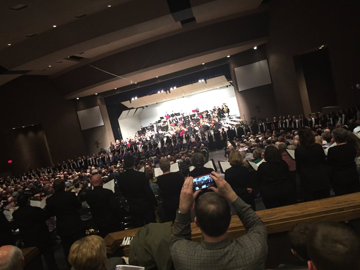 indycchoir's tweet photo. Awesome to be surround by wonderful musicians! @CIPhilharmonic #MusicForRoyalty #CICC20 https://t.co/7mF5Z2VKFm