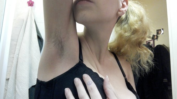 the armpits fetish https://t.co/hytsmyRcY9 #ARMPITS #Clips4Sale https://t.co/AhBguEUG2l<a href="/tag/armpits"class="tags">#ARMPITS</a><a href="/tag/clips4sale"class="tags"><span>#clips4sale</span></a>
