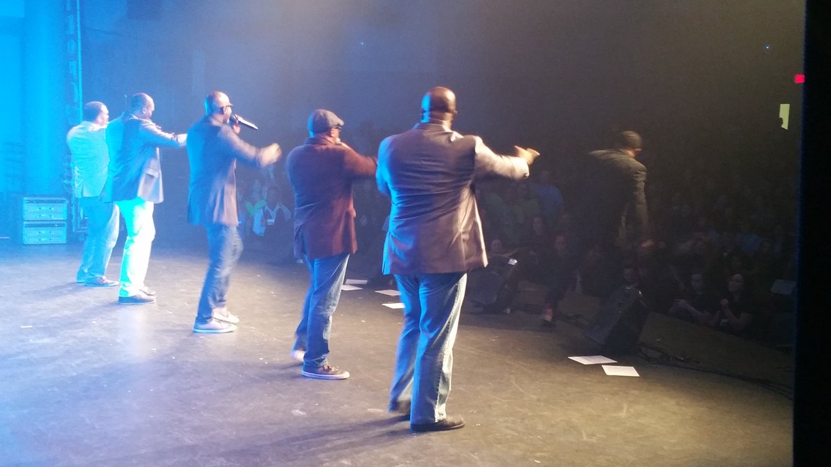 acappella_show's tweet photo. @Take6official! Insane! @SingStrong #acappella #SingStongDC https://t.co/w7V0oQhkJL