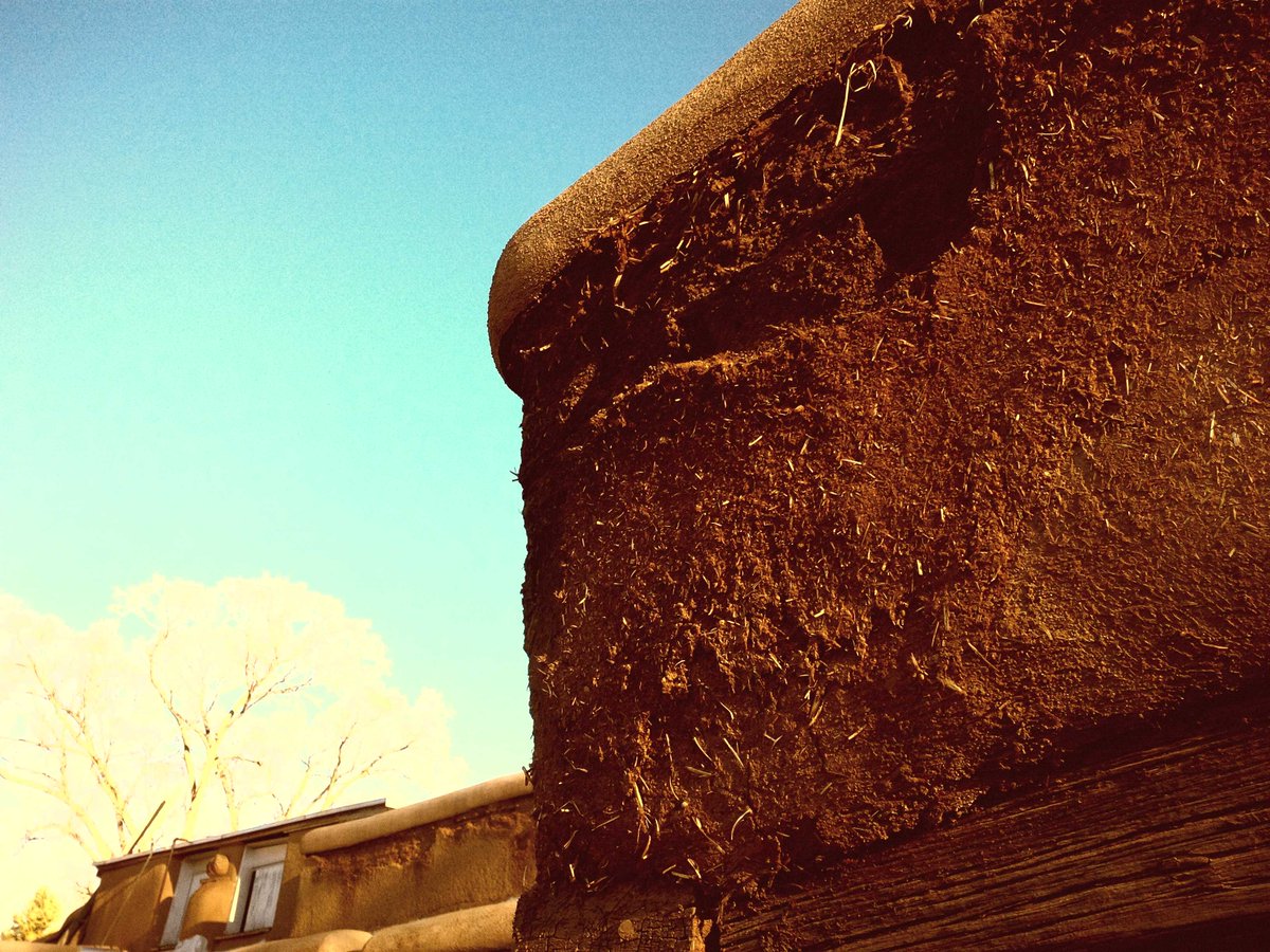 JamesCullingham's tweet image. E.L. Blumenschein House, Taos, NM Thanks @RMCLAS @Rmclas2016Josh #RMCLAS2016 @ActiveHist @Wild_Culture @chrisjlowry
