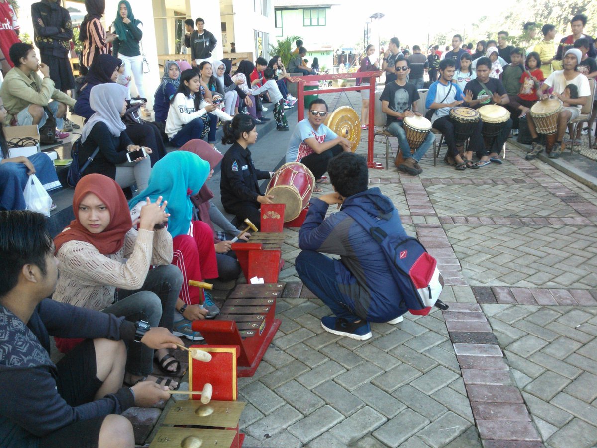 #GelarSeni di #MenaraPandang #TemuTemanXIV