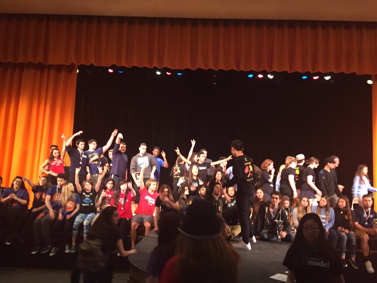 punksonata's tweet photo. Last decorum for all of us. So much love UMC--it's been so real! 💖 https://t.co/xOH9LqDyuQ