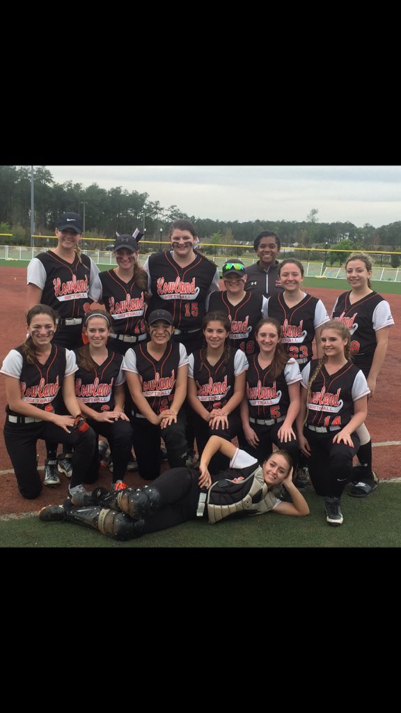 HowlandSoftball's tweet photo. Great trip, ladies! Very proud of you and ready to start our run here at home! #HowlandSoftball2016 https://t.co/XElO5JHBDi