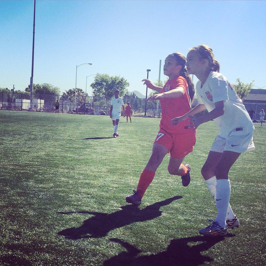 robcardenas_'s tweet photo. Love watching my baby having fun. #SoccerSaturday #LebRi #19 #soccergirl https://t.co/eFl9iBiADw