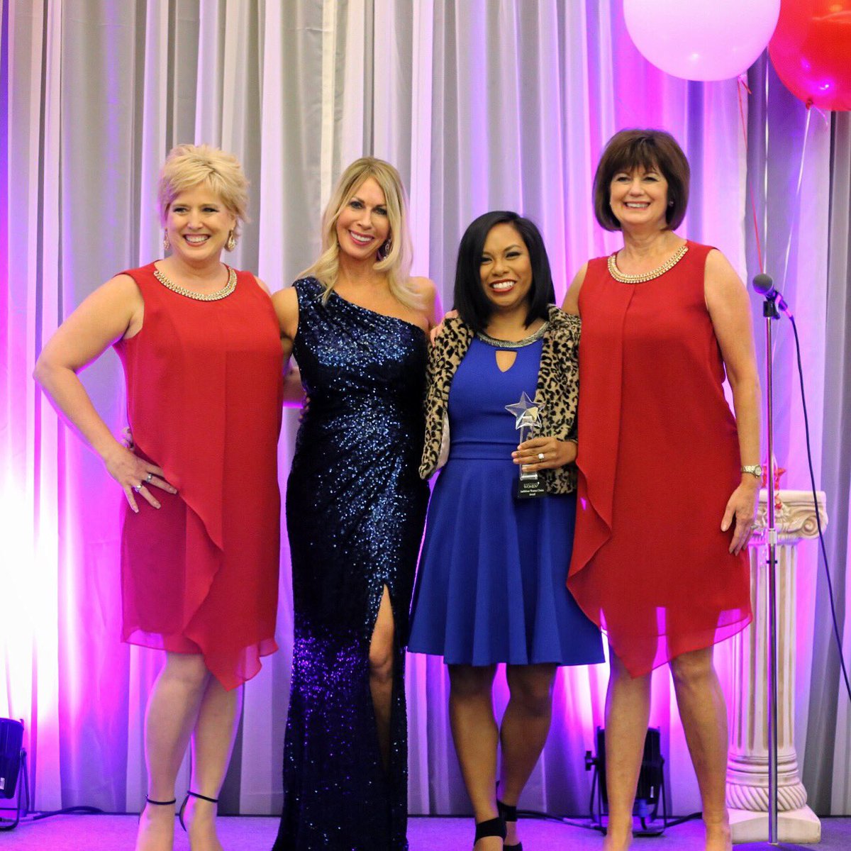 awconference's tweet photo. We're excited to congratulate the winner of this year's "Women's Choice Award!" Michelle Carey! •• #awc16sw #award https://t.co/jo63FslWoB