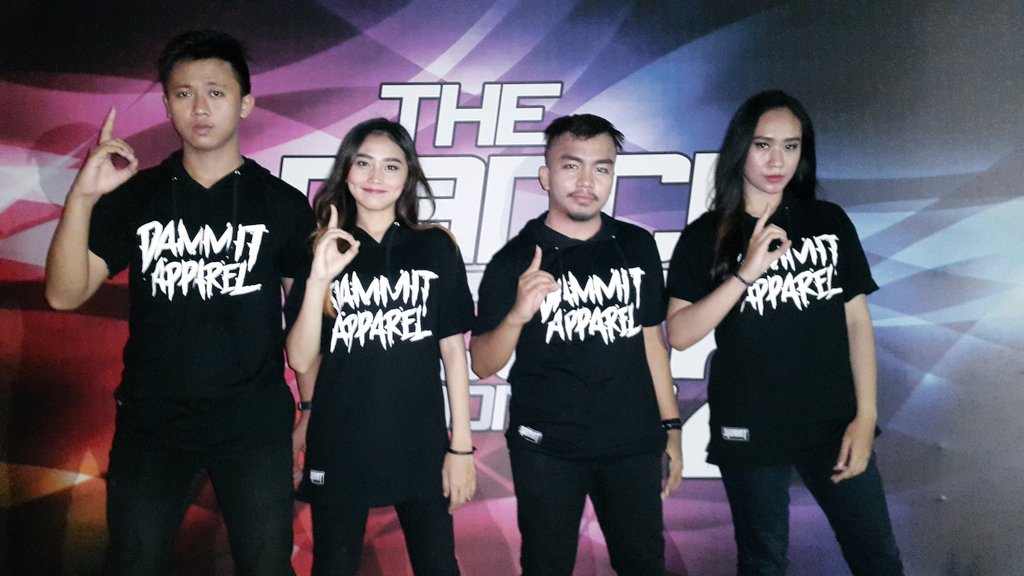 Opening DA 3 wearing the swag costumn by <a href="/DammitApparel_/">DammitApparel</a> 
#bendicioncrew #thedanceicon #dangdutacademy