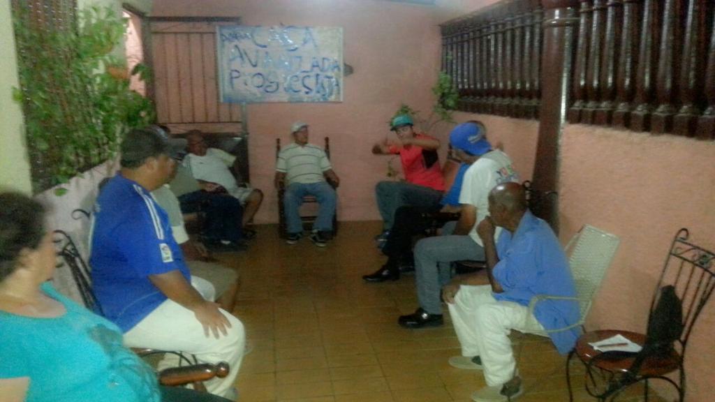 johanyanez85's tweet photo. Hoy conformamos UBP en Achipano, organizamos para avanzar #unidad #cambio #salvemosaNuevaEsparta #casaprogresista https://t.co/SE25dgrPBh