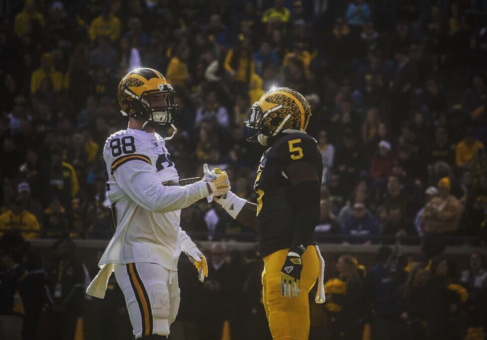 Jbooty88's tweet photo. As iron sharpens iron, so one man sharpens another https://t.co/BX3DkF3FOb