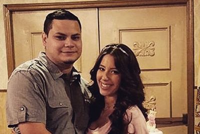 TheAshleysRR's tweet photo. #TeenMom2 stars Jo Rivera &amp; Vee Torres are #engaged Get details &amp; see the ring: https://t.co/vRFfSFsxj6 https://t.co/z6k6IyXOvx