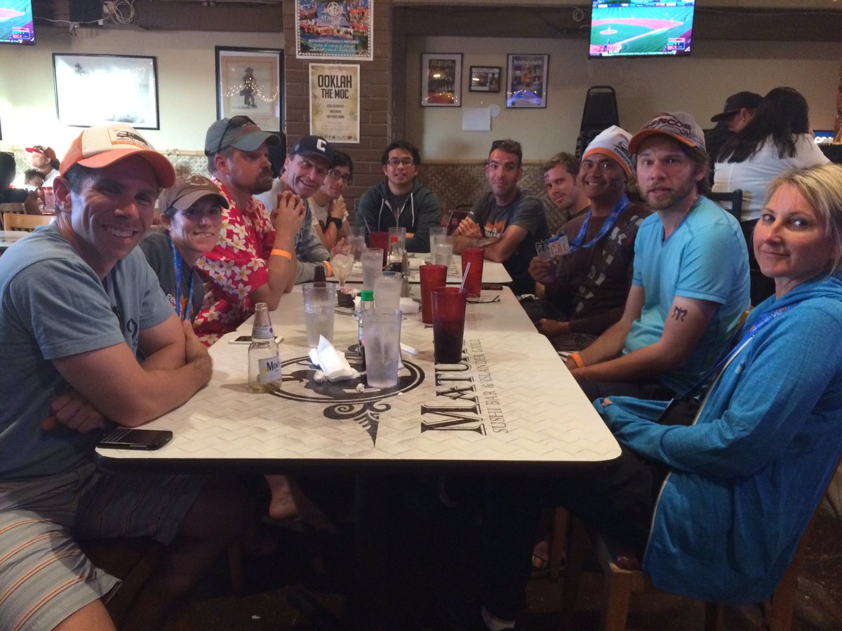 VarietyRagnar's tweet photo. Post-Ragnar dinner celebration https://t.co/uQB8sPlS0a