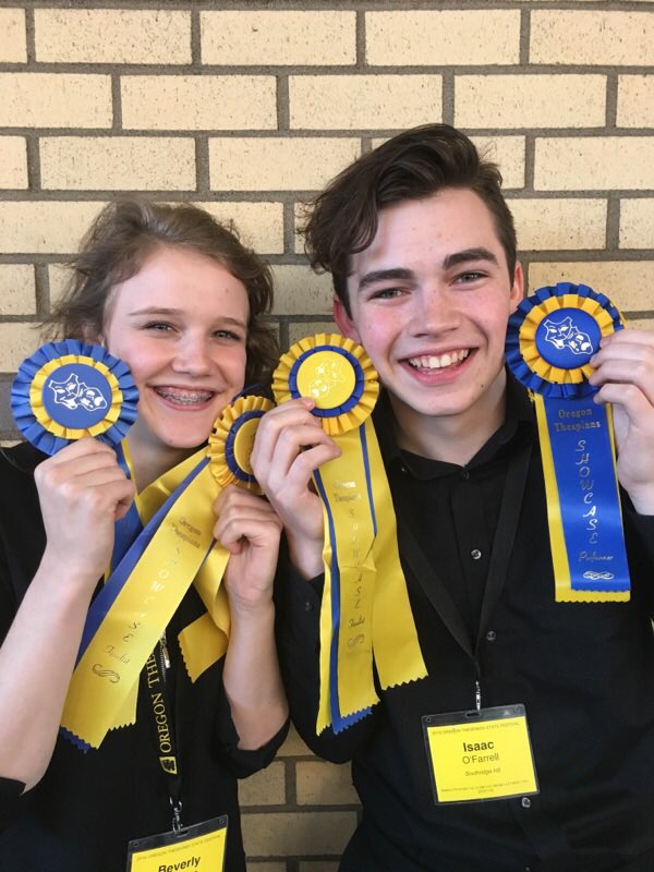 SRHS_Skyhawks's tweet photo. Huge congratulations to the theatre department for having an amazing weekend and qualifying for nationals!  🎭 https://t.co/F1MyFVq4Rw