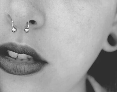 Септум серебро. Септум прокол как ухаживать. Септум обманка в нос. Септум прокол как ухаживать. Септум прокол как ухаживать.