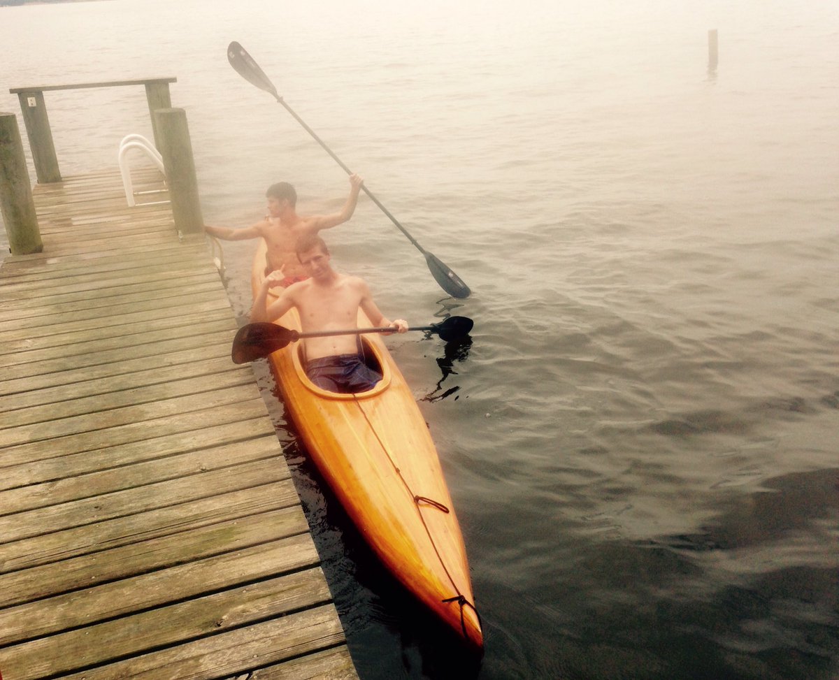 cobychambliss's tweet photo. Throw back to @madisonc83 coming to visit. Seriously missing summer. https://t.co/0J7UeVOsEu