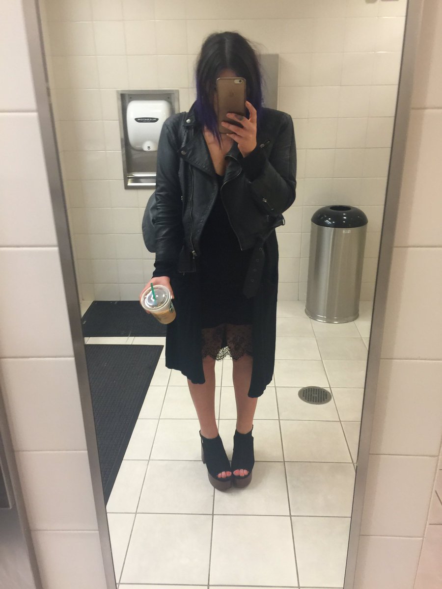 natalieelizabeth (@nataweejones) on Twitter photo 