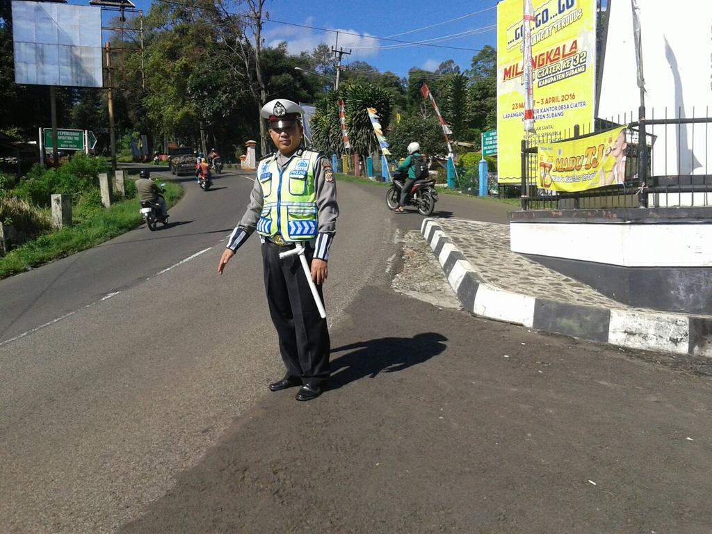 09.15 Jalur wisata Tugu Ciater lalin lancar #RTMCjabar