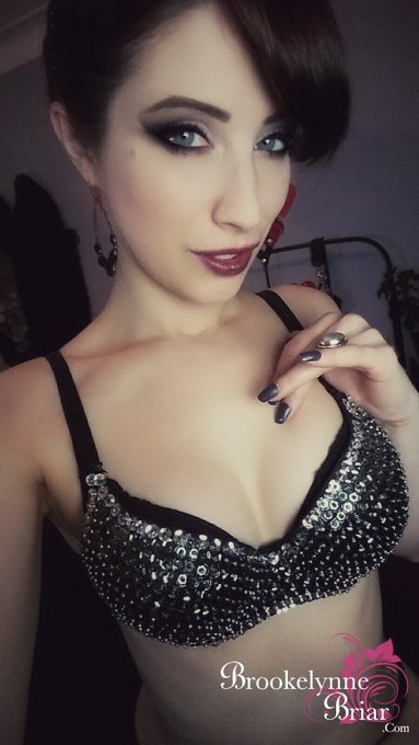 On #MyFreeCams now!  Let's make this shower show happen 😊 https://t.co/yFYP9D8giU Come make me wet 💧🌊<a href="/tag/myfreecams"class="tags">#MyFreeCams</a><a href="/tag/tmblr"class="tags"><span>#tmblr</span></a>