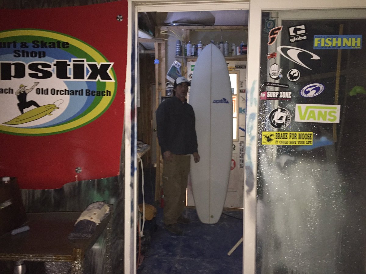 SurfZapstix's tweet photo. Late Night Shaping Fun. @SurfZapstix @socalboarders @teamoneill @whoisjob @EasternSurfMag #Supportyourlocalshaper https://t.co/dqWsOpDiv0