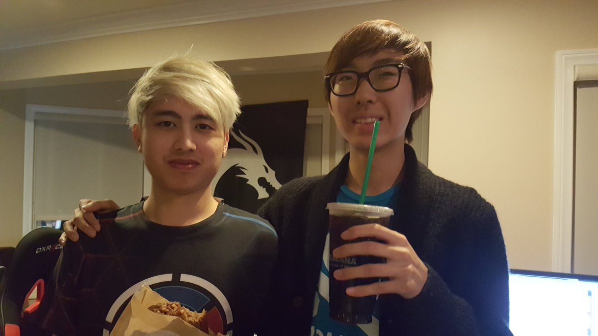 eSportsTDK's tweet photo. Bischu &amp; Trance. Always Happy with Coffee https://t.co/MqIWyWY9YW