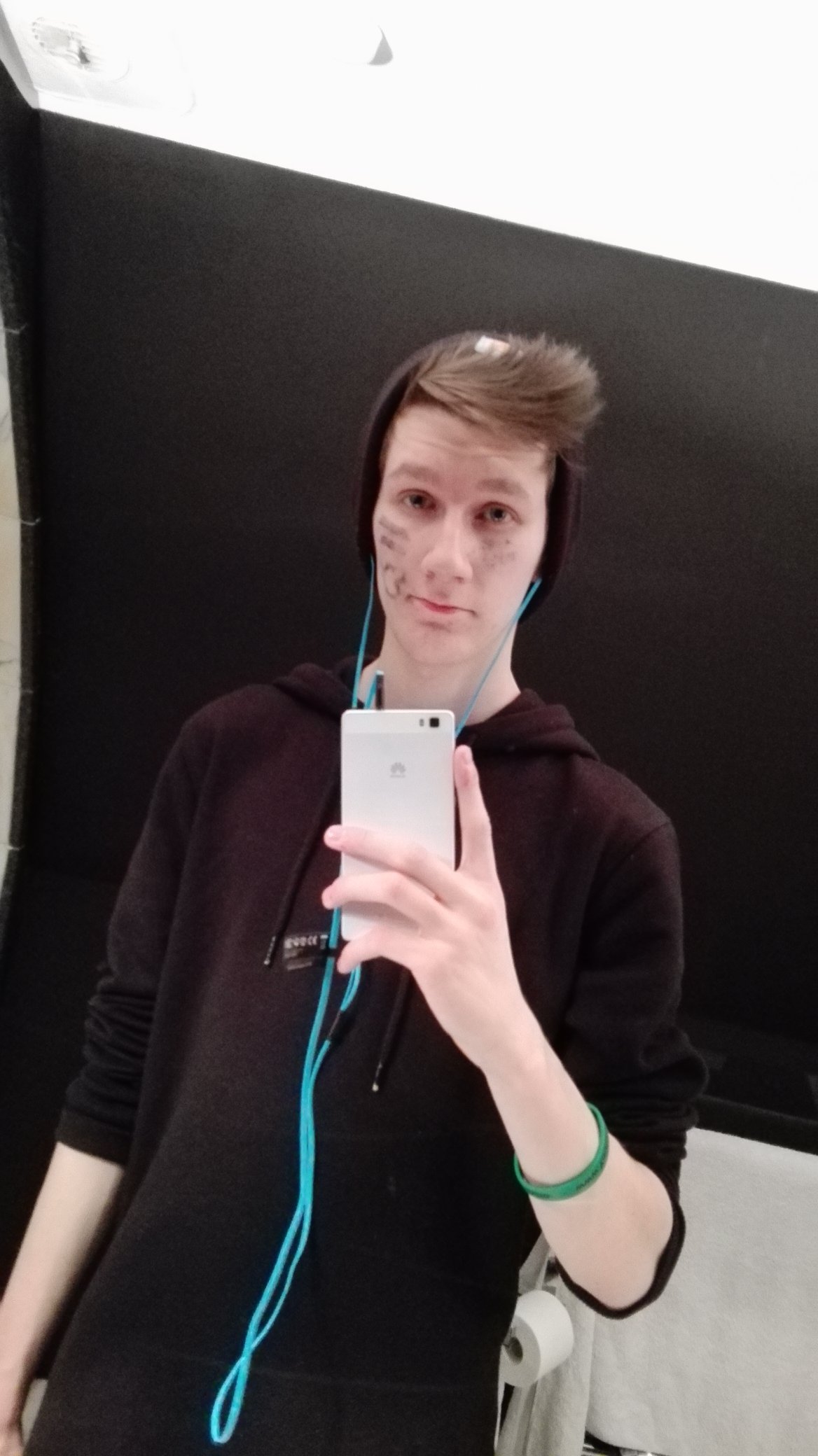 Nilo (NichtNilo) / Twitter