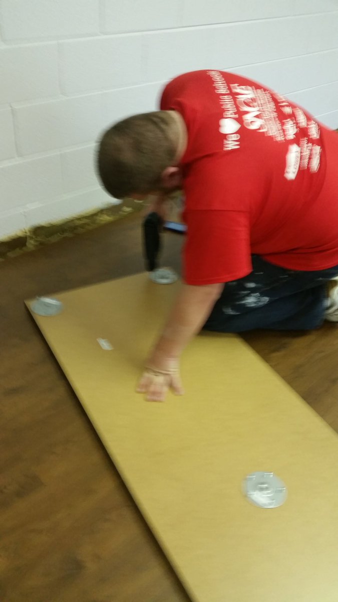 1ArielHager's tweet image. Hard work pays off, even when you many not see who your work effects. #fortheteacherswhomaketheschool #O2T2016