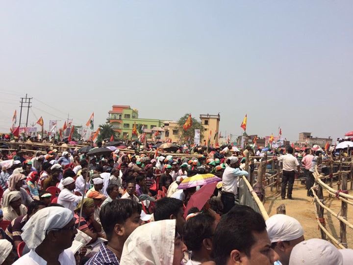 RajaBrar_INC's tweet photo. At a public meeting in Kutli, West Bengal with Candidates IYC General Secretary Indrani Mishra and Abhijit Acharya. https://t.co/5j8u6jTFbm