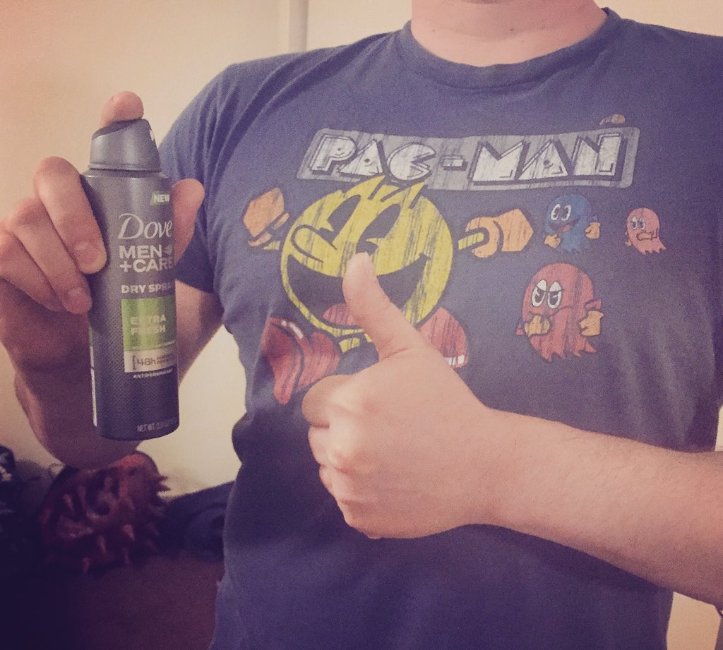 Pr1nc3ssDarkBlu's tweet photo. Loving Dove's men dryspray #trydry @Dove @DoveMenCare #cvs_extra https://t.co/CbHY2slevE