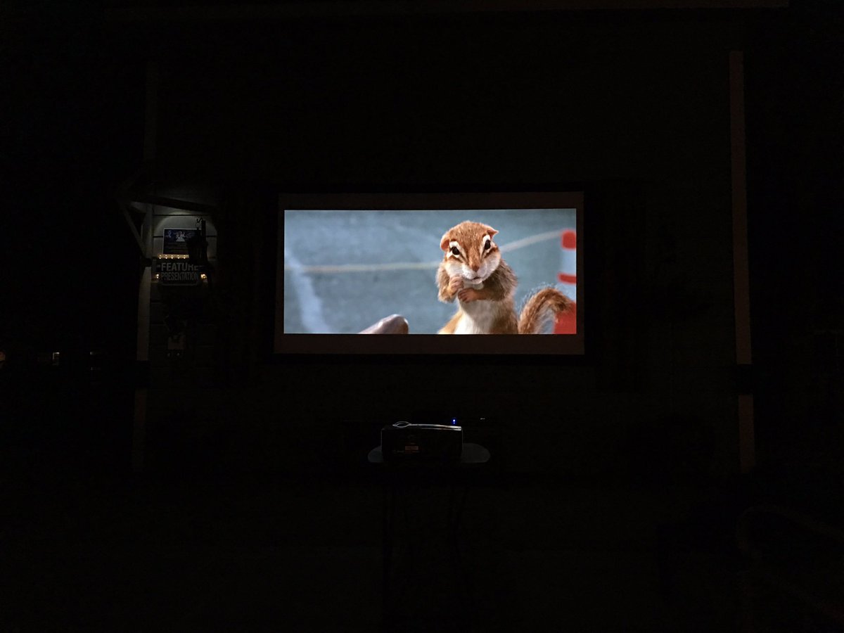 CHouseCinema's tweet photo. Perfect enchanted evening with friends and neighbors. https://t.co/kqKAgEaZgA
