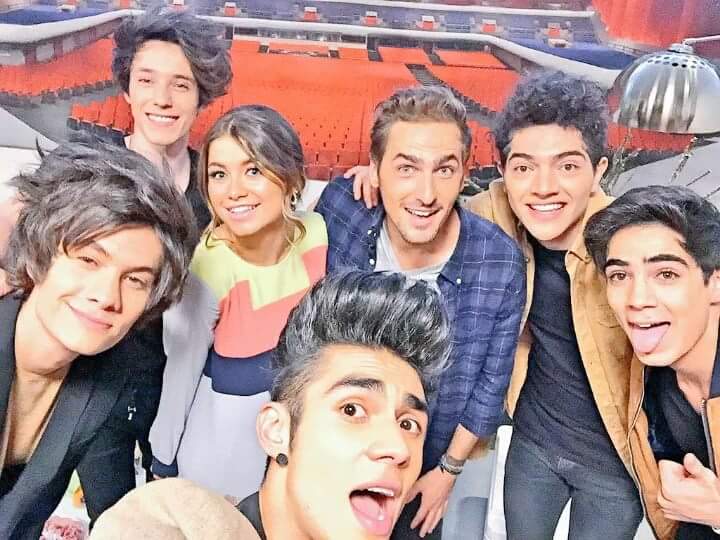 noemouqueirwin's tweet image. 😍😍❤❤💘💘😘😘😚
#Rusher4Ever 
#Coder4Ever
#BigTimeRush
#CD9