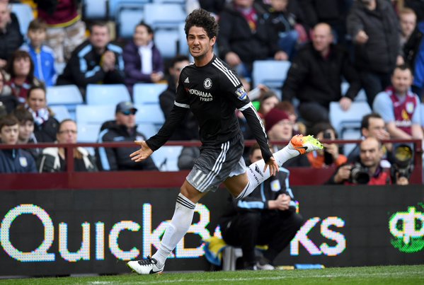 chelseafc_indo's tweet photo. Selamat kepada @AlexandrePato, @MattMiazga3 dan Jake Clarke-Salter untuk laga debut mereka kemarin! #CFCIndo https://t.co/U4F1VDAj16