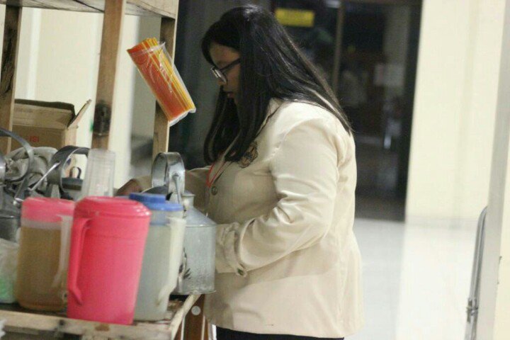 himapensi_usd's tweet photo. Para panitia keceh-keceh https://t.co/TsvronpKcd