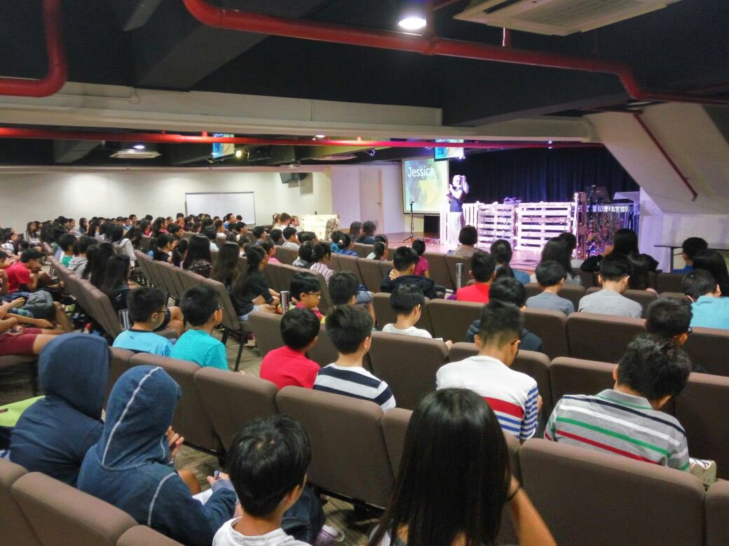 kayhiramine's tweet photo. @juliehiramine @govteam is ministering in #Singapore #LoveSingapore #churches #Purity #Godlovesallofus #acceptance https://t.co/nI7UhfdaG5