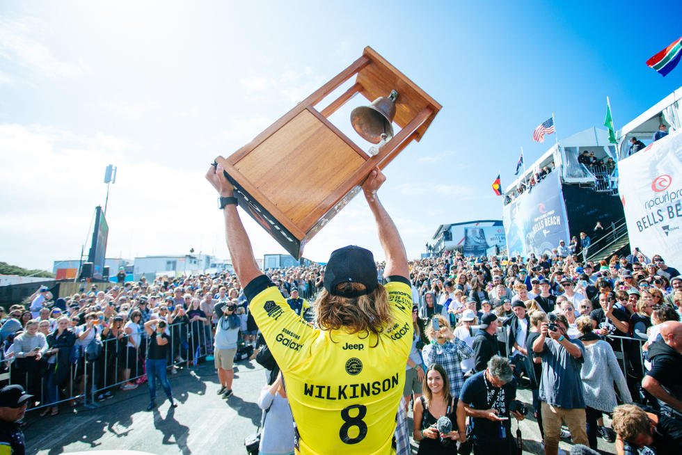 surferrulemag's tweet image. #Surf | La campana suena en Bells por #MattWilkinson ¡¡Felicidades!! 
 
bit.ly/SR-Bw 

 @wsl  #SurferRule