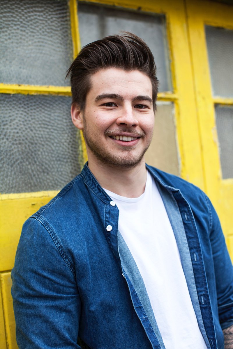 AboutAYear's tweet photo. It gives me great pleasure to introduce to you John Robbins, who is playing our supporting lead 'Luca' #MND #Charity https://t.co/fgnsh0IT2a