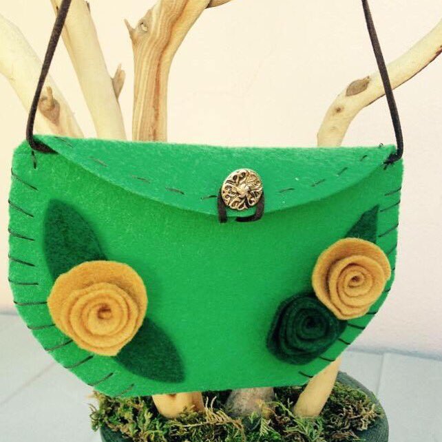 AmandaArts's tweet photo. @AmandaArts #handmade #purse #birthdaygirl #nature #TeaParty #collection #beverlyhills #princess #birthday *BUY NOW* https://t.co/TAxLDGHDrd