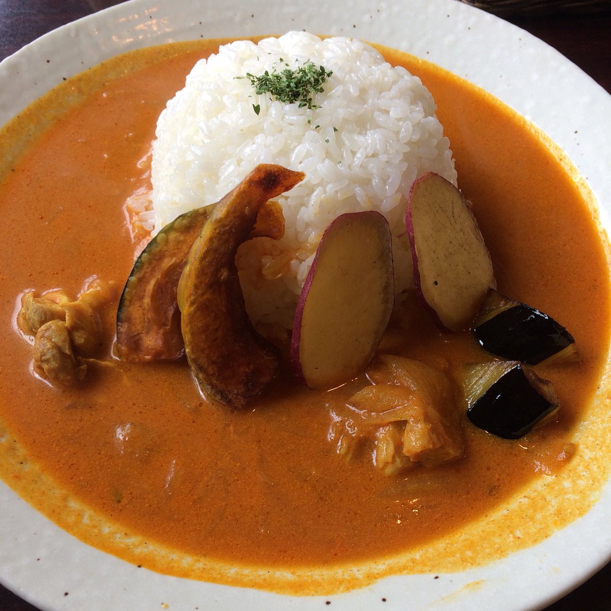 onoderayuto0218's tweet photo. スパイシーカレーいただきます。
#カレー #rojy https://t.co/a2kgwuWdmi