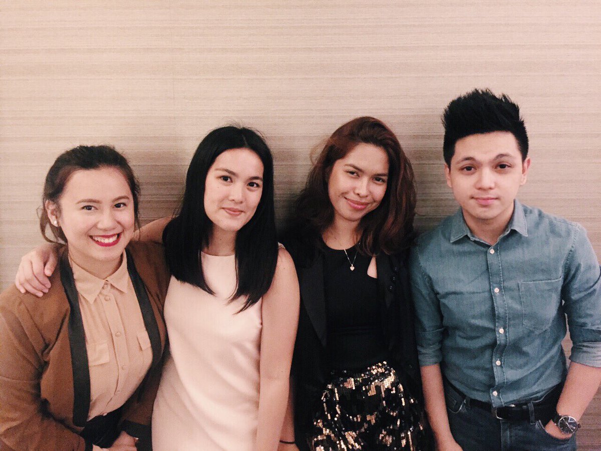 ajrecodo's tweet photo. #LesMisManila with these beautiful ladies! 💅🏻 https://t.co/cIEZfKHyt1