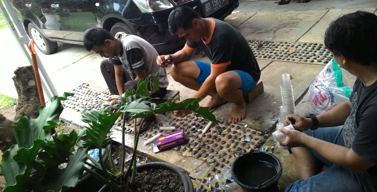 relawanmudabkl's tweet photo. Persiapan akhir dalam rangka hari autis sedunia https://t.co/midhR5e37h
