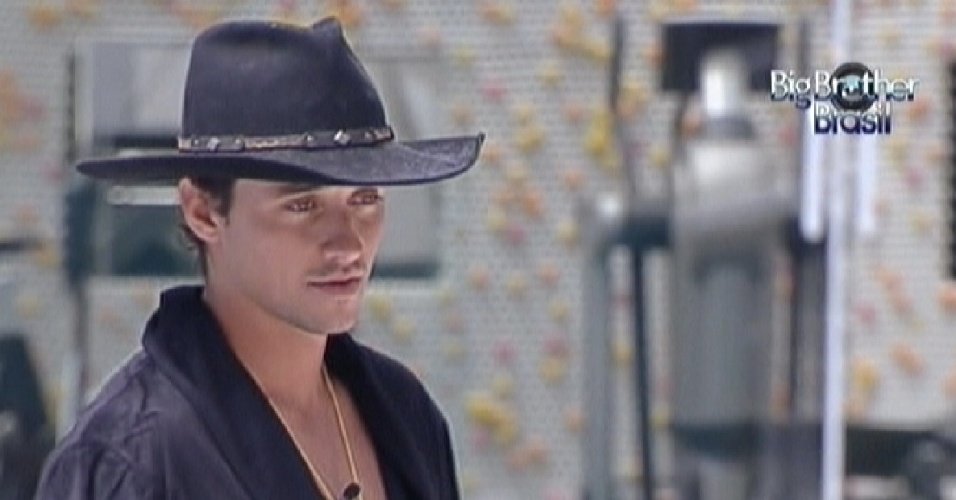 brincandotb's tweet photo. Saudades do meu Campeão favorito #Fael #BBB12! https://t.co/XQShFqR08B