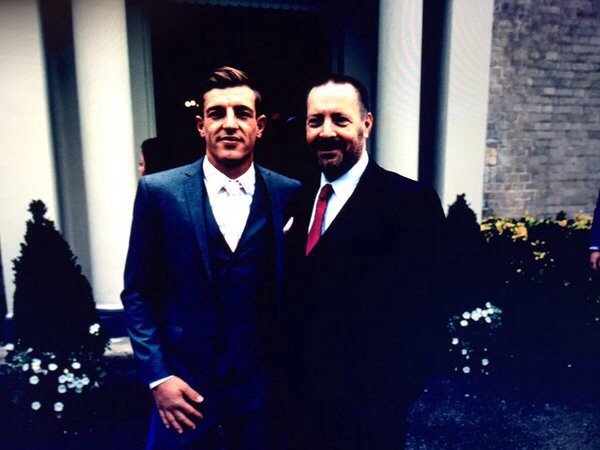 JanetFleming1's tweet photo. Wishing two special people @BigVern03 and @kevbarham very happy birthdays today. Love you both xxxxx https://t.co/AWOHpj2HS7