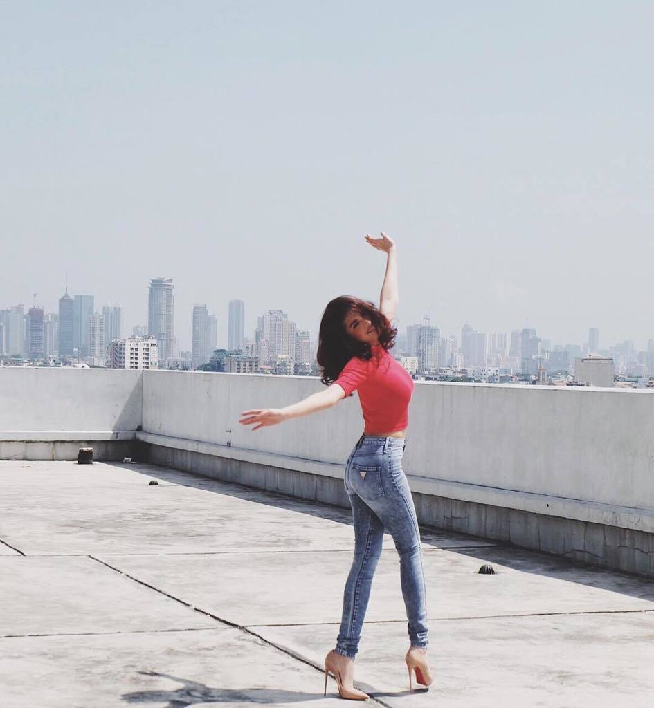 JuliElmoGlobies's tweet photo. [@MyJAPS INSTAGRAM] Just live your life 🎶 📷: @kayer_08 [https://t.co/dmYOcrfSi6] https://t.co/SOJqmU5Jmu